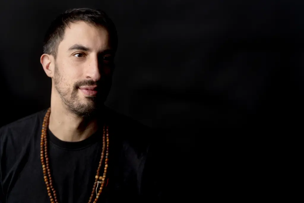 Avishai01274