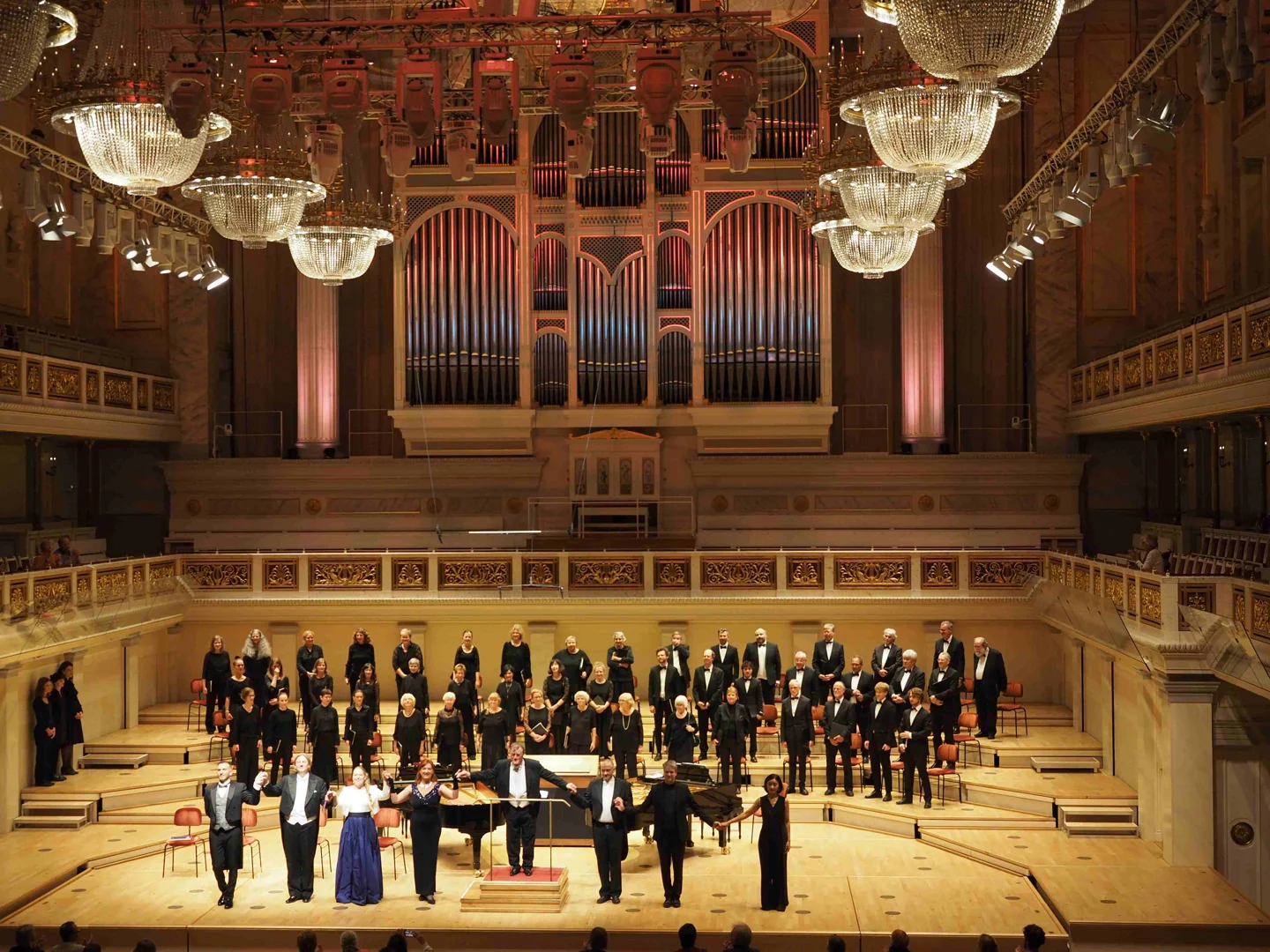 653ba4103ebee1df0dbe9aa3_6_Stefan%20Otto_2022_Messe%20Solennelle_Konzerthaus%20Berlin_P9210067