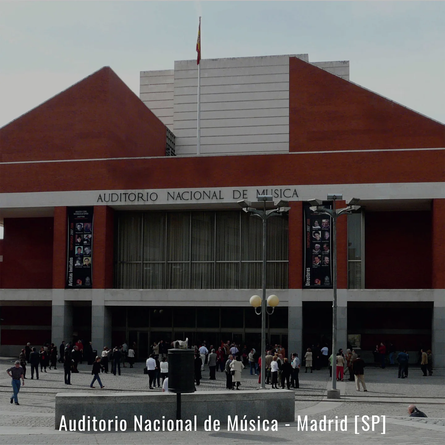 AuditoriodeMusica-Madrid-SP-2000pix