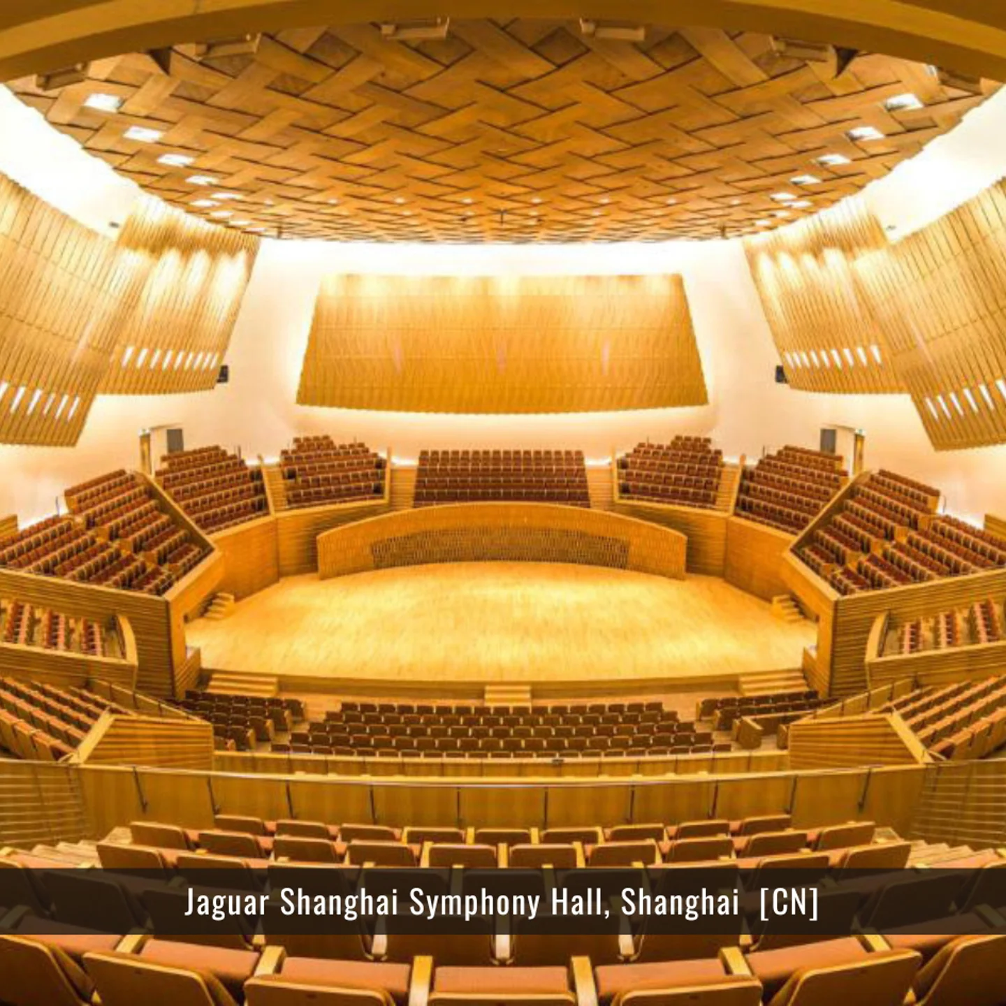 CN_Jaguar-Shanghai-Concert-Halll-interieur