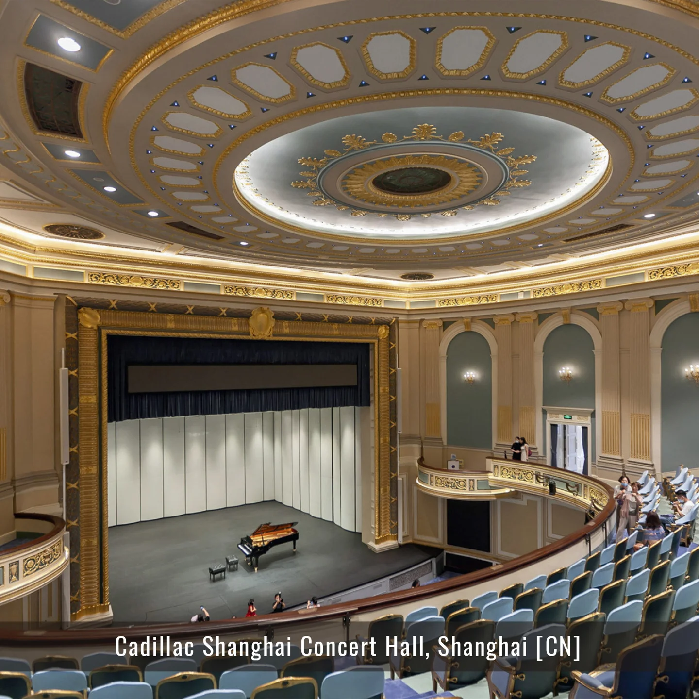 CN_Shanghai-Concert-Halll-interieur