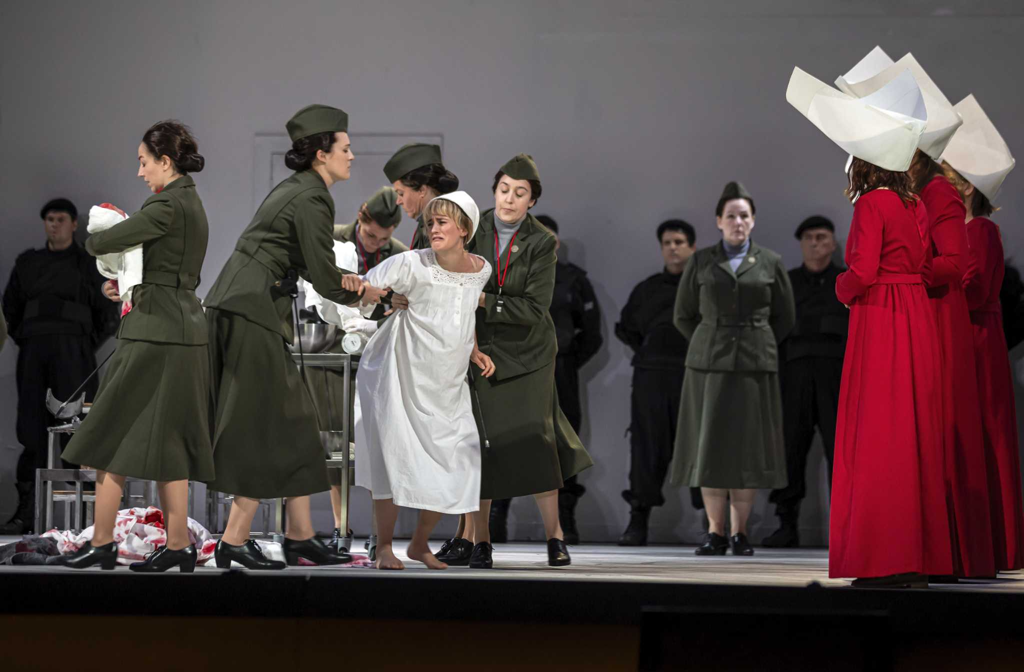 Handmaid's Tale_SFO1
