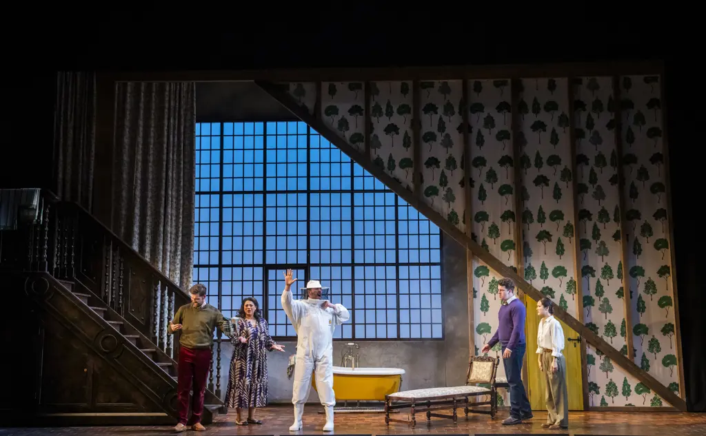 Marriage Of Figaro (Tristram Kenton)